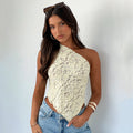 A lace blouse that suits your beauty