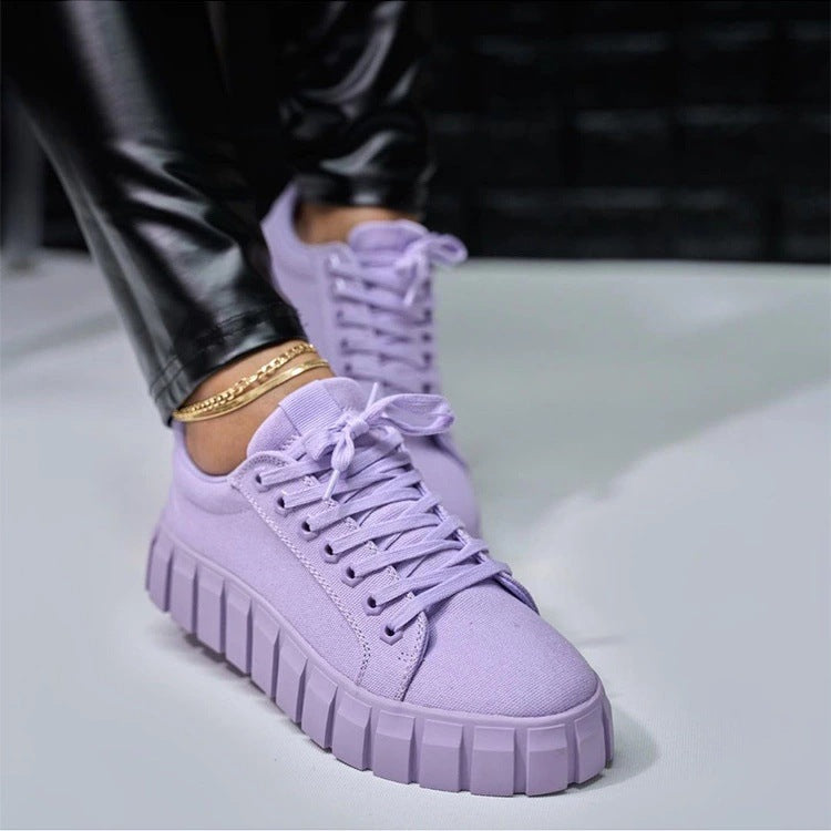 Canvas summer shoes to match your everyday style