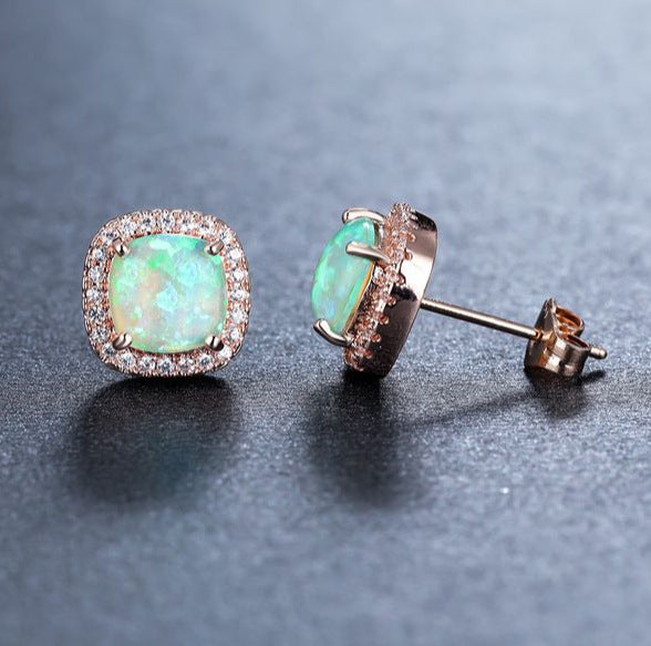 A ring that completes your elegance