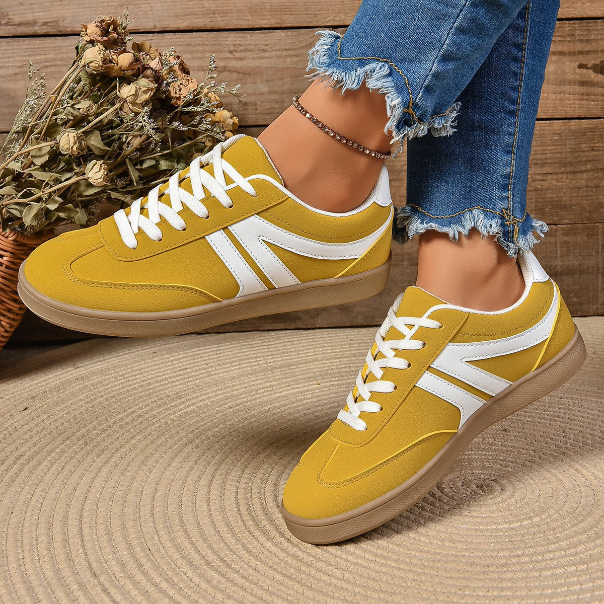 Easy-to-wear athletic shoes designed especially for you