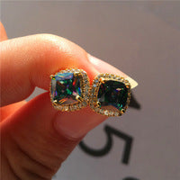 A ring that completes your elegance