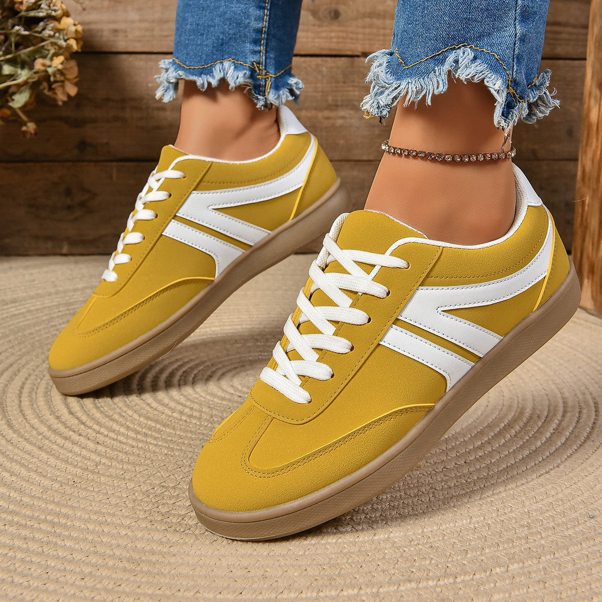 Easy-to-wear athletic shoes designed especially for you